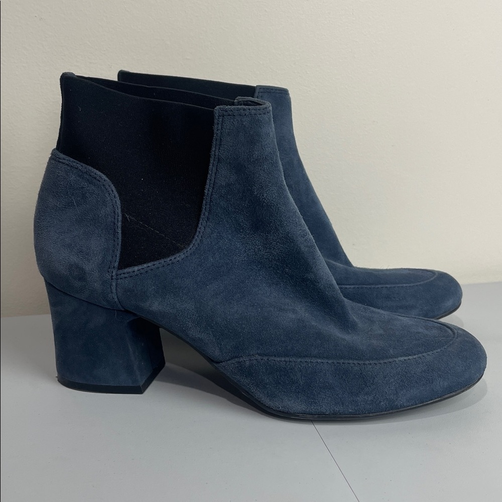 Naturalizer Boots Danica Suede Ankle Chelsea Heel Booties 7.5 Blue